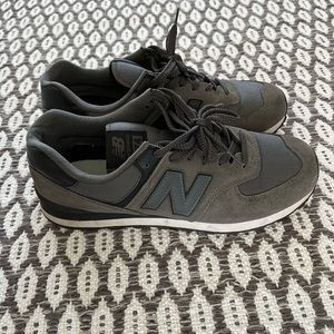 New Balance Men’s Sneakers